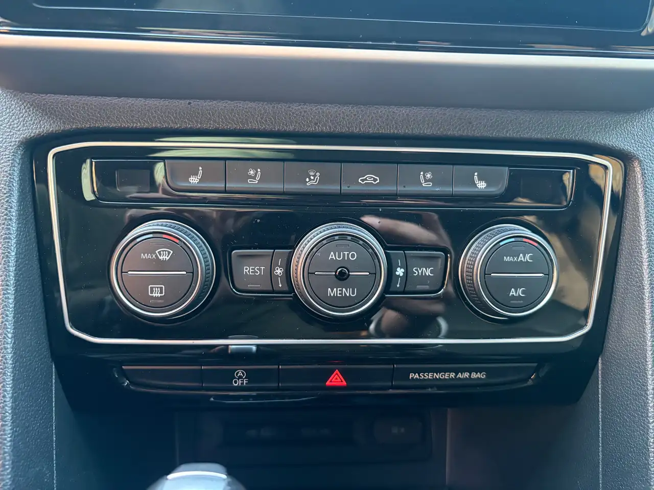 Volkswagen Atlas снимка Volkswagen Atlas
