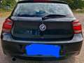 BMW 114 114d Schwarz - thumbnail 1