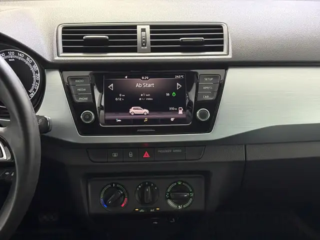 Skoda Fabia view 11