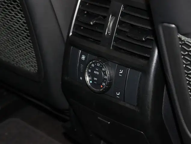 Mercedes-Benz Gle view 13