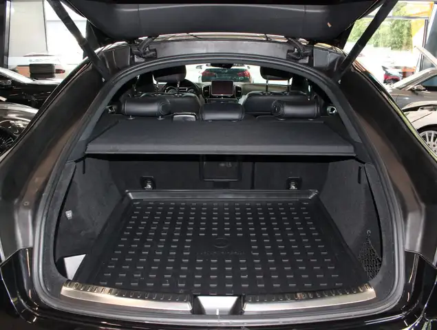 Mercedes-Benz Gle view 7