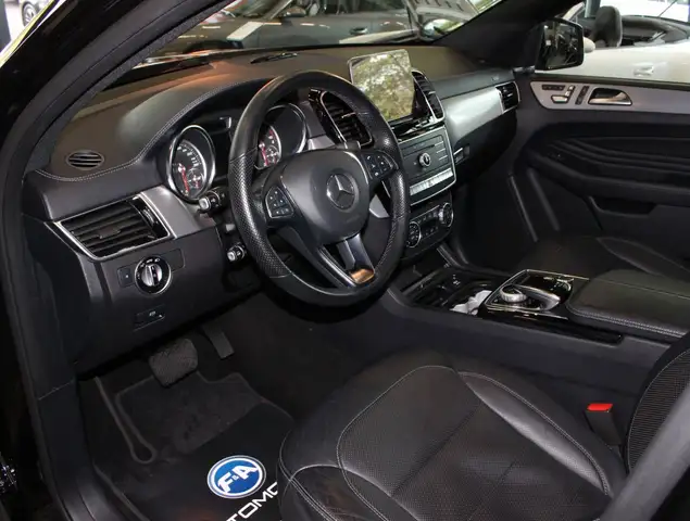 Mercedes-Benz Gle view 15