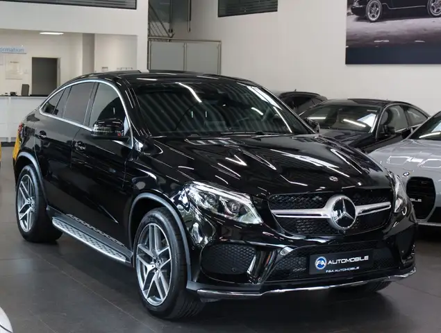 Mercedes-Benz Gle view 2