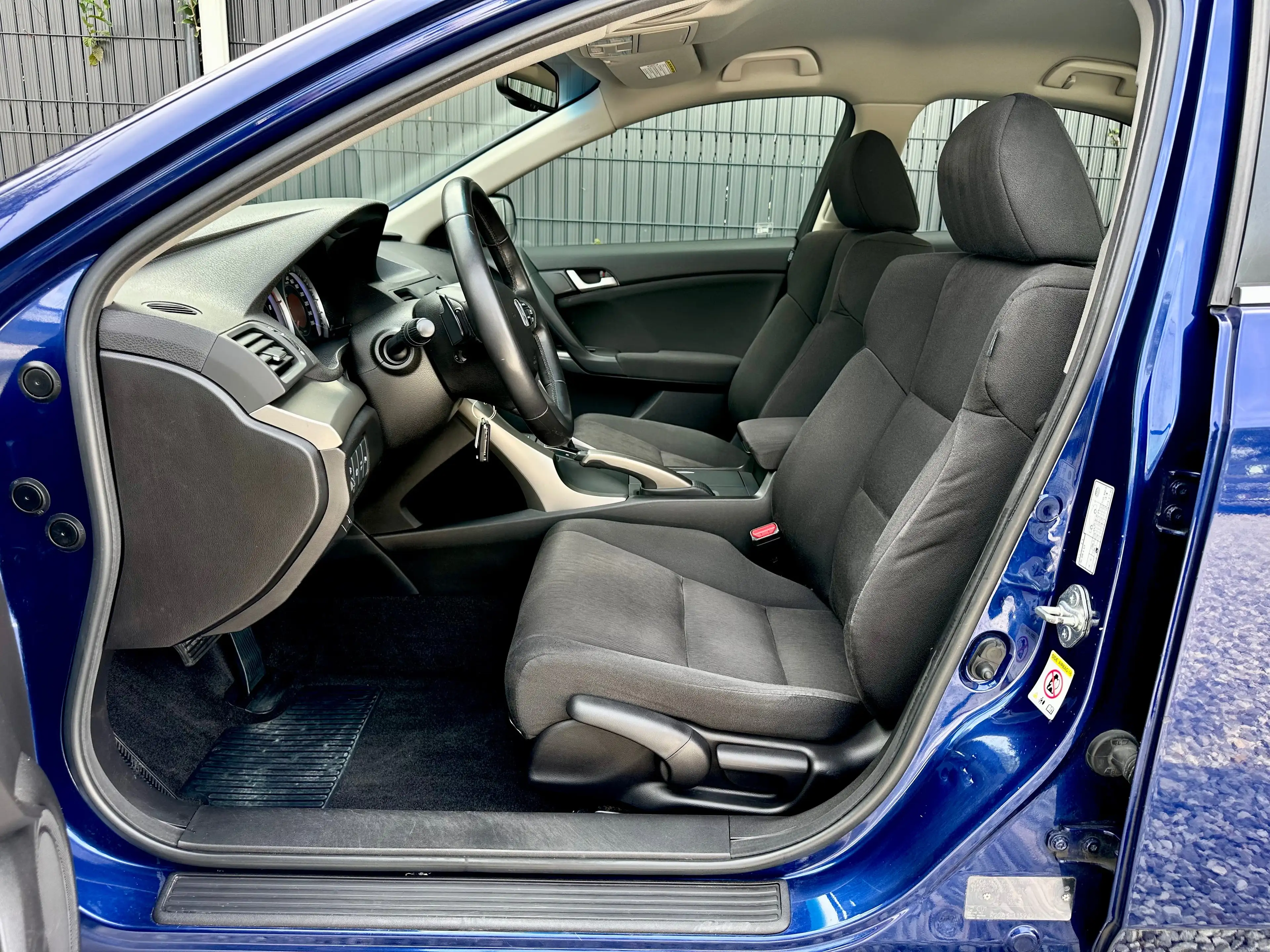Honda Accord Accord 2.0 i-VTEC ! 1er Prop. ! Automatique ! Carnet Complet !! — photo 8