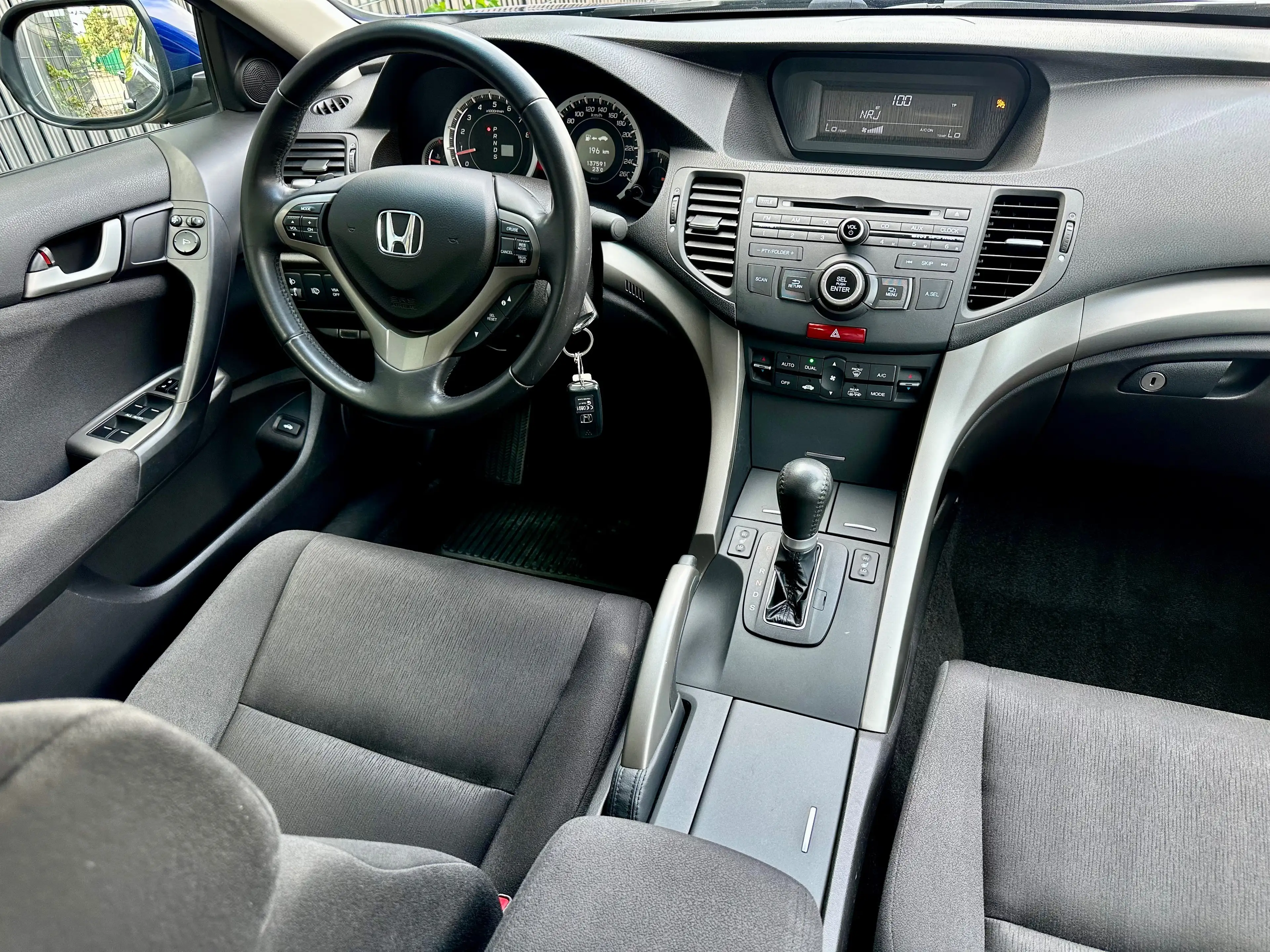 Honda Accord Accord 2.0 i-VTEC ! 1er Prop. ! Automatique ! Carnet Complet !! — photo 15