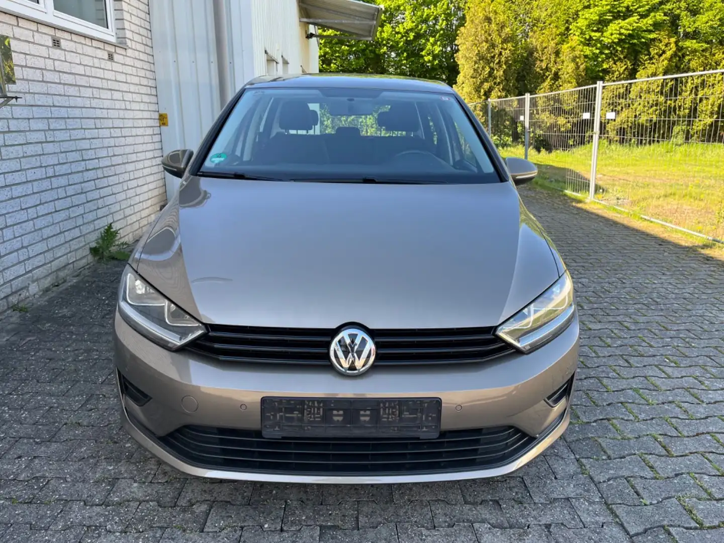 Volkswagen Golf Sportsvan VII BMT/ 1 Hand/ Automatik/PDC Gold - 2