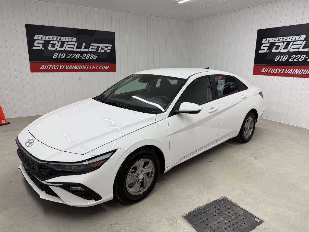 2025 Hyundai Elantra ESSENTIAL