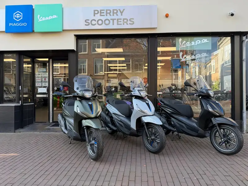 Piaggio Beverly 400 - foto 5