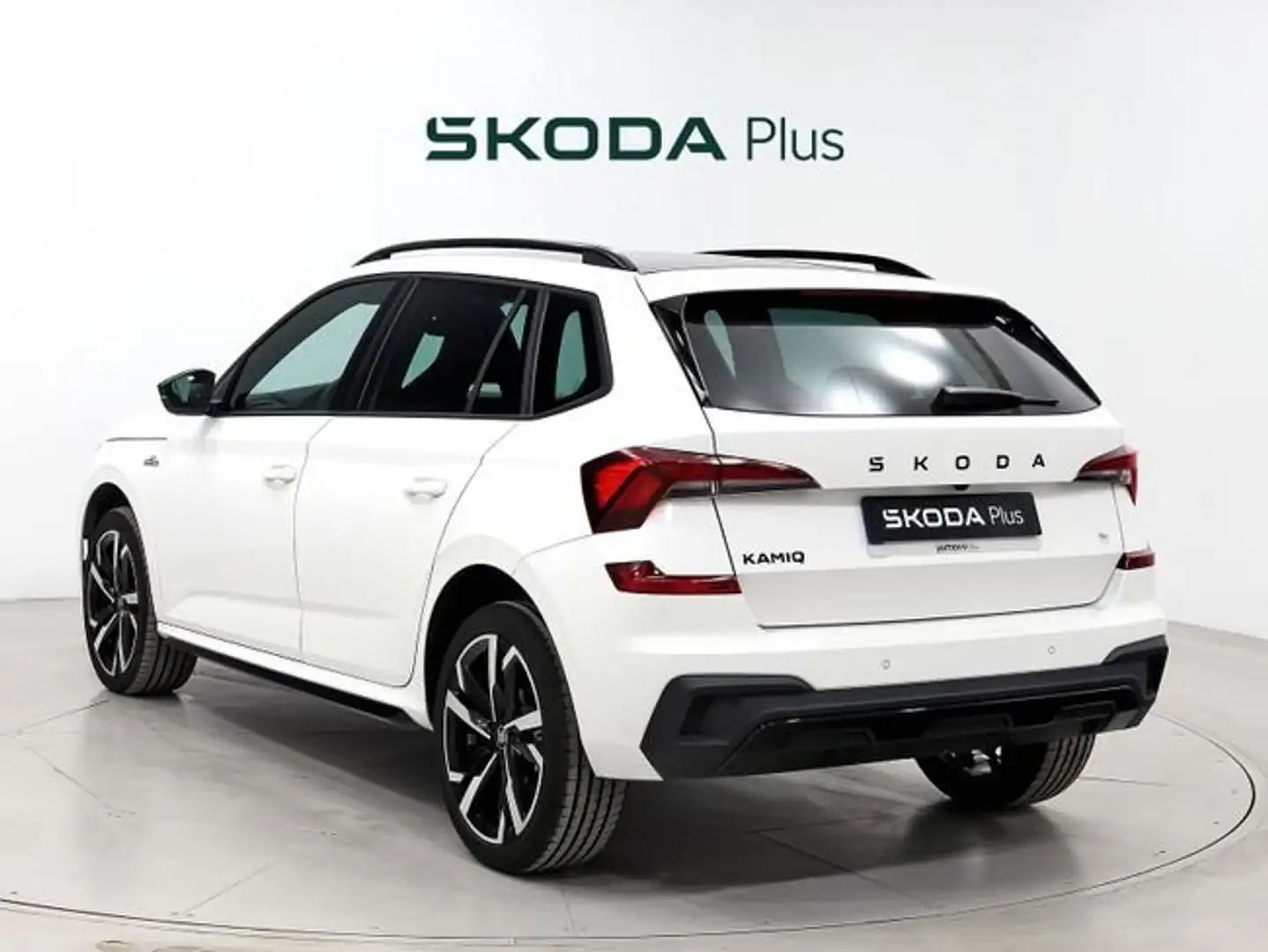 Skoda Kamiq 1.0 TSI Monte Carlo DSG7 85kW Blanco - 2