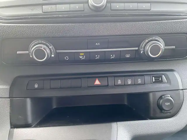 Citroen Jumpy view 9