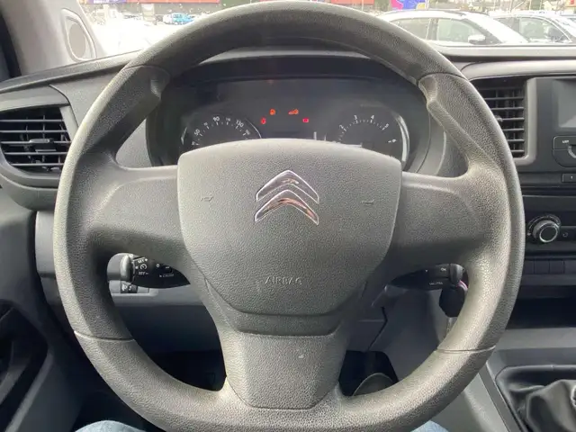 Citroen Jumpy view 6