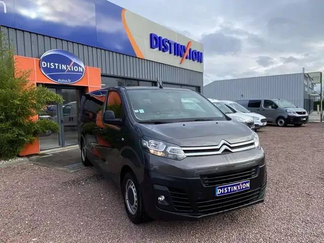 Citroen Jumpy view 2