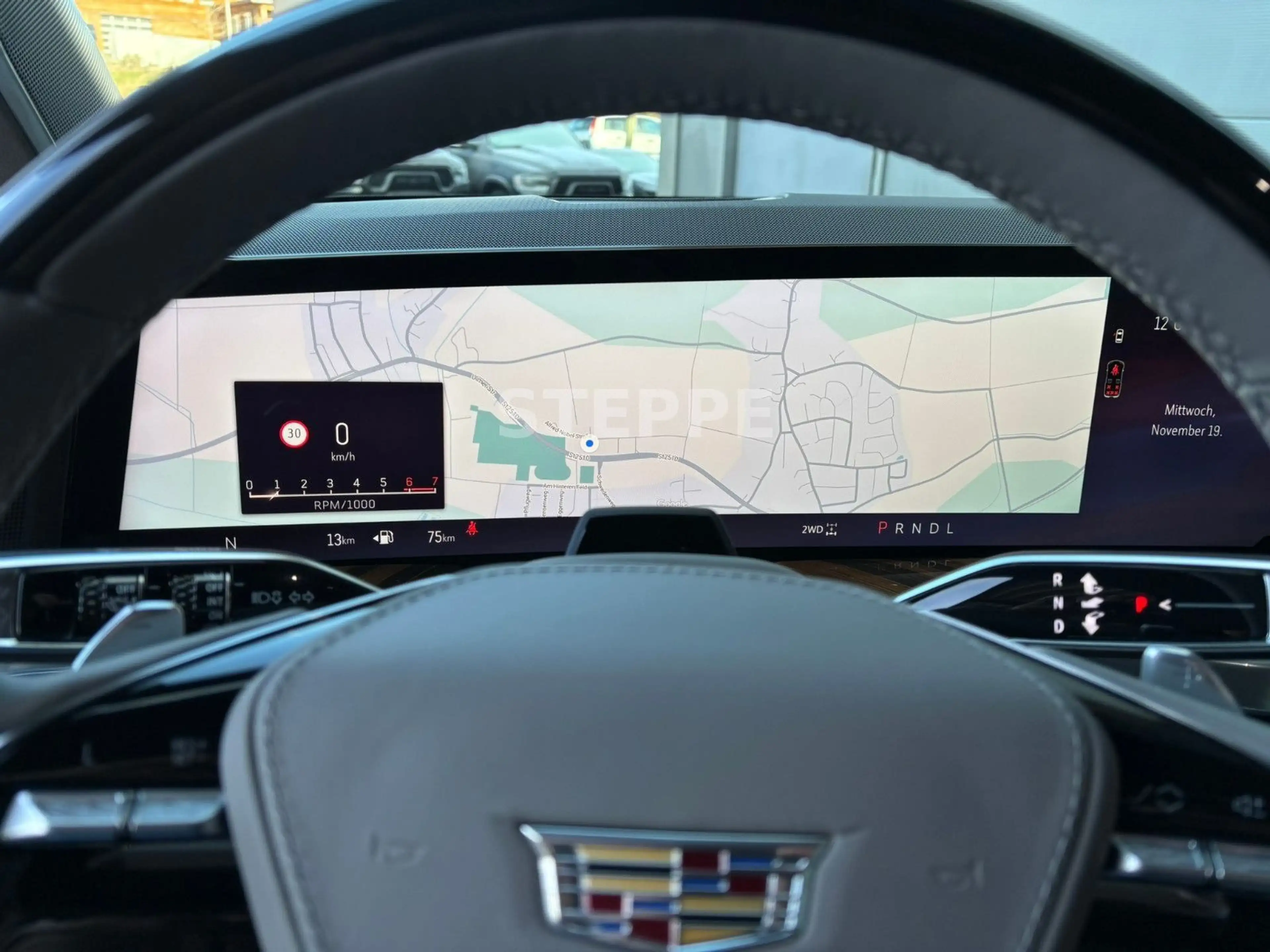Cadillac Escalade FACELIFT MY26 6.2 V8 Platinum Luxury24" — photo 11