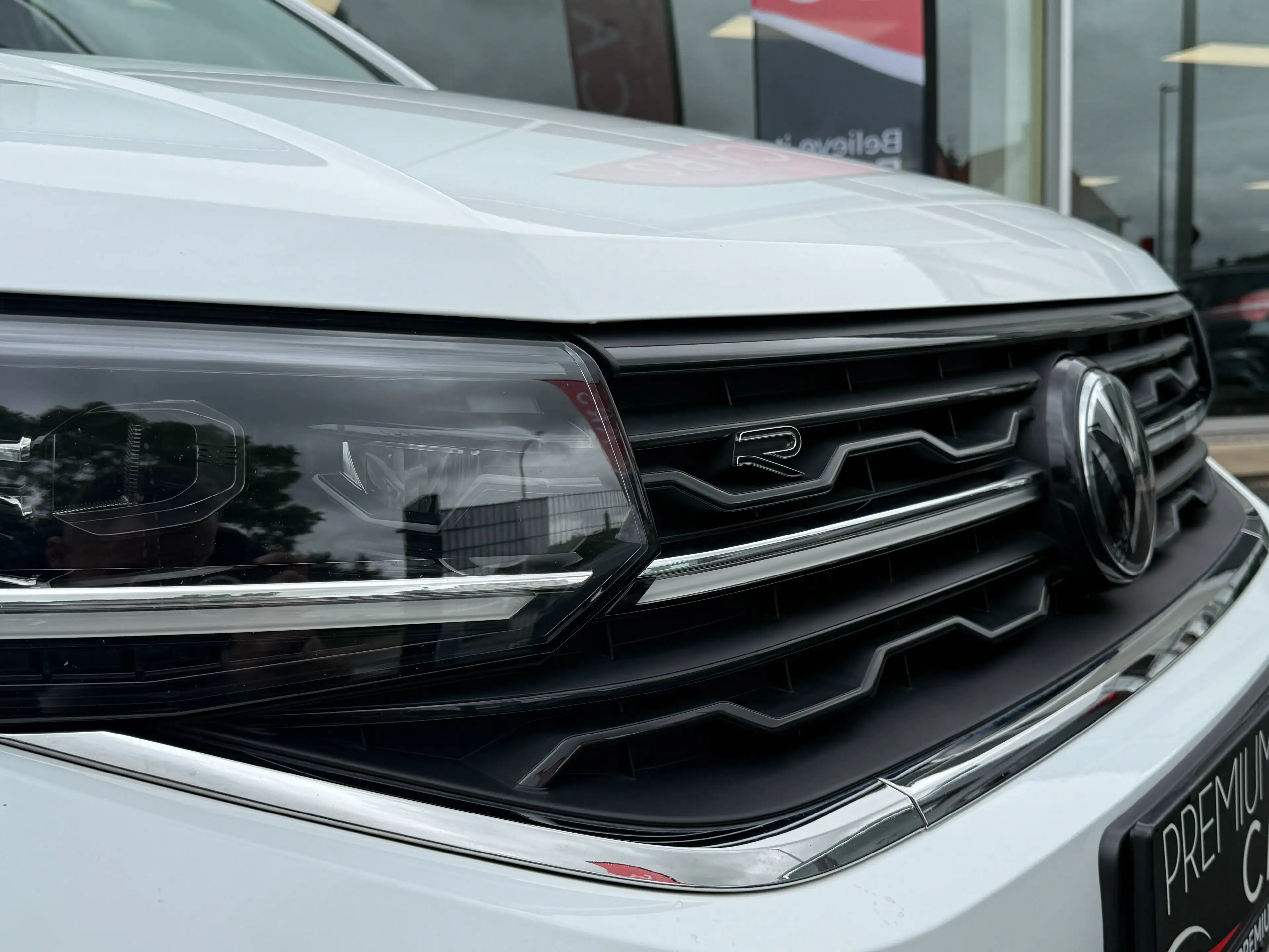 Volkswagen T-Cross R-Line / SFEERVERLICHTING / ZETELVERWARMING / CARPLAY / — photo 6