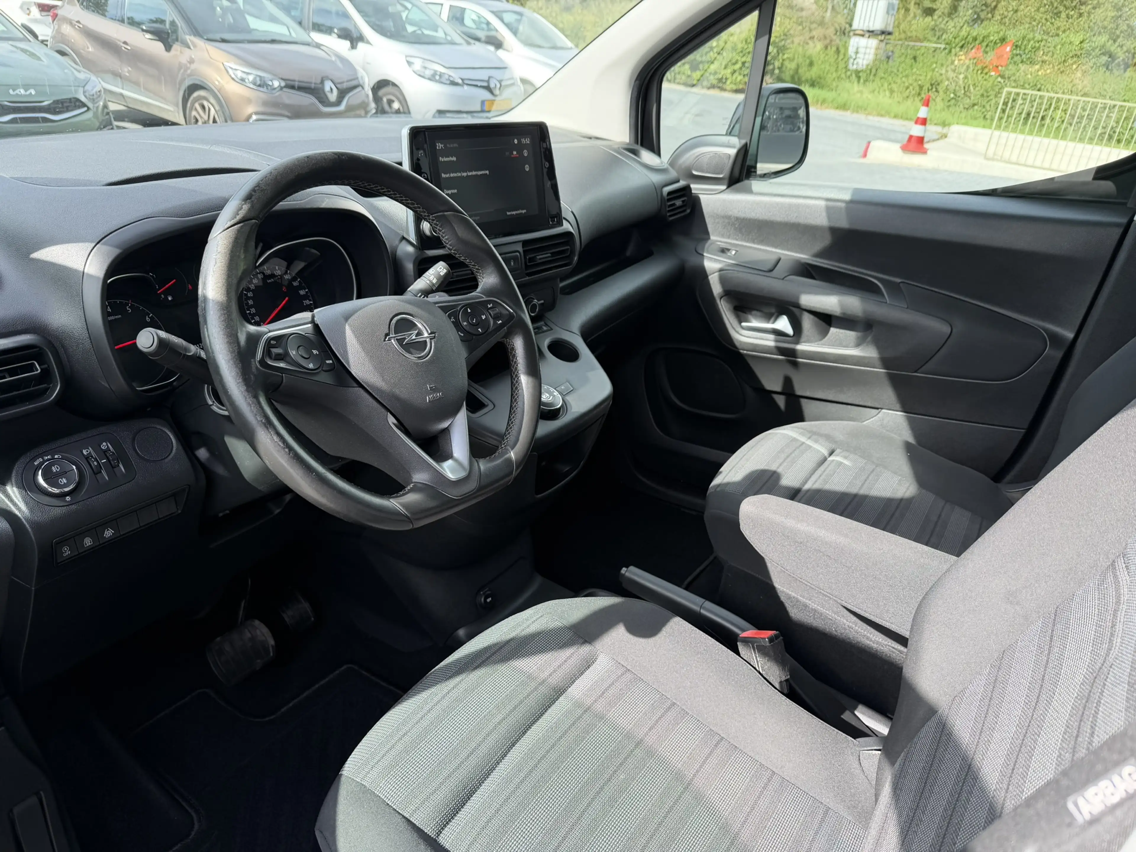 Opel Combo Tour 1.2 Turbo automaat / 360 Camera — photo 7