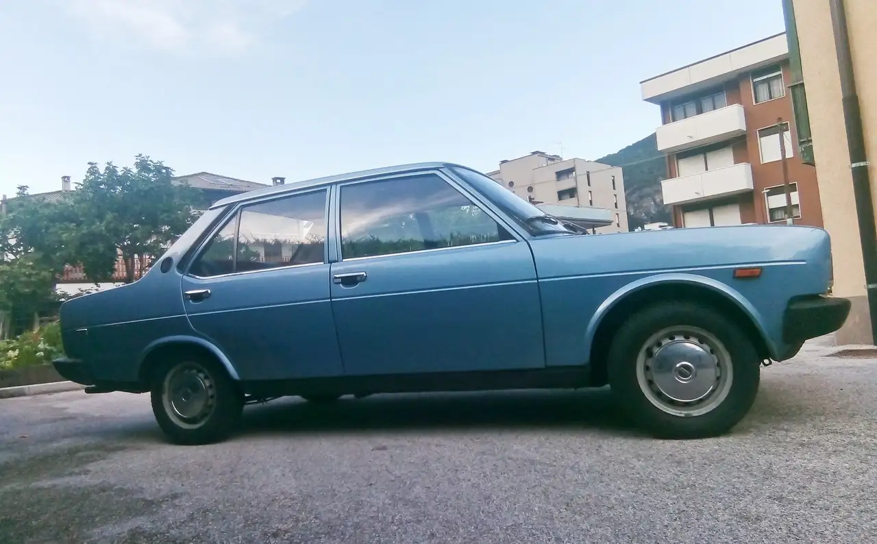 Fiat 131 Mirafiori 1300 cc. 4 porte, foto 8
