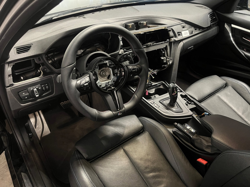 BMW 318 3-serie Touring 318i M Sport Corporate Lease - Sch — photo 12