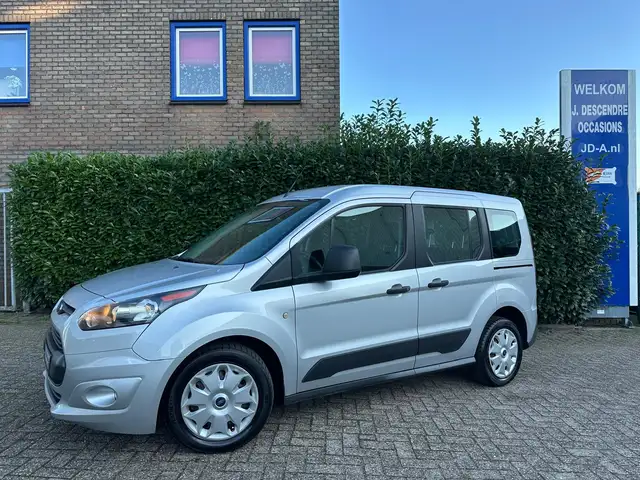 Ford Tourneo Connect Compact 1.0 Distributieriem vervangen, Airco, Elec