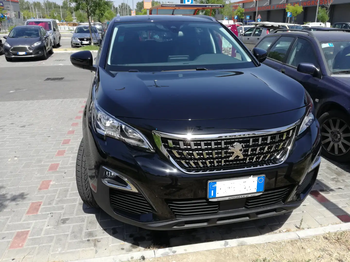 Peugeot 3008 Active BlueHDi 120 con GRIP CONTROL Nero - 1