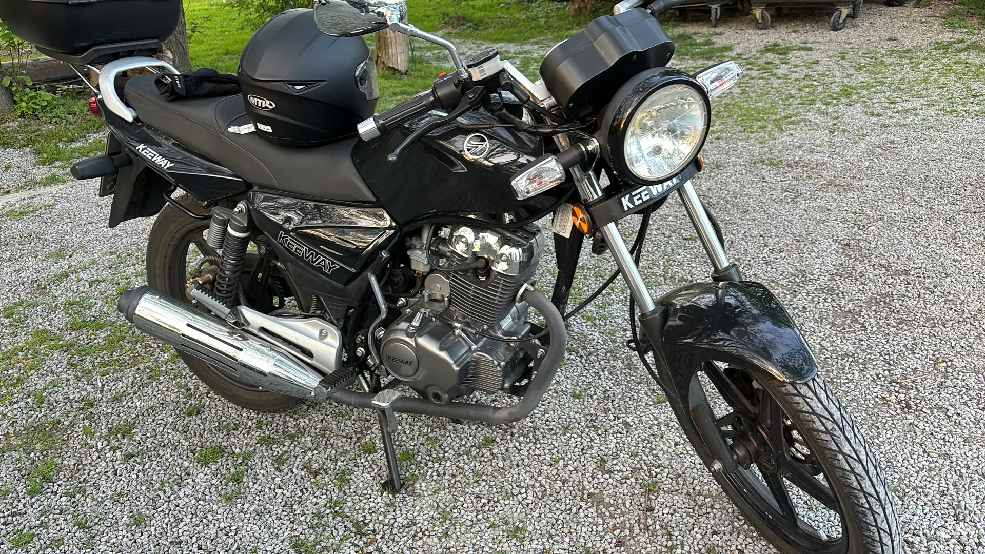 Keeway Speed Schwarz - 1