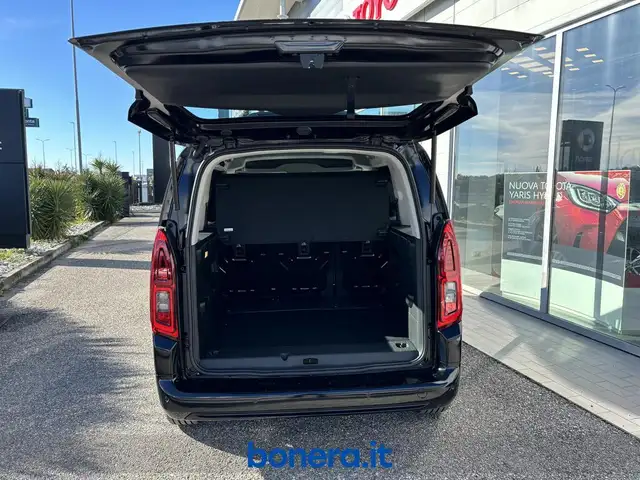Toyota Proace view 5