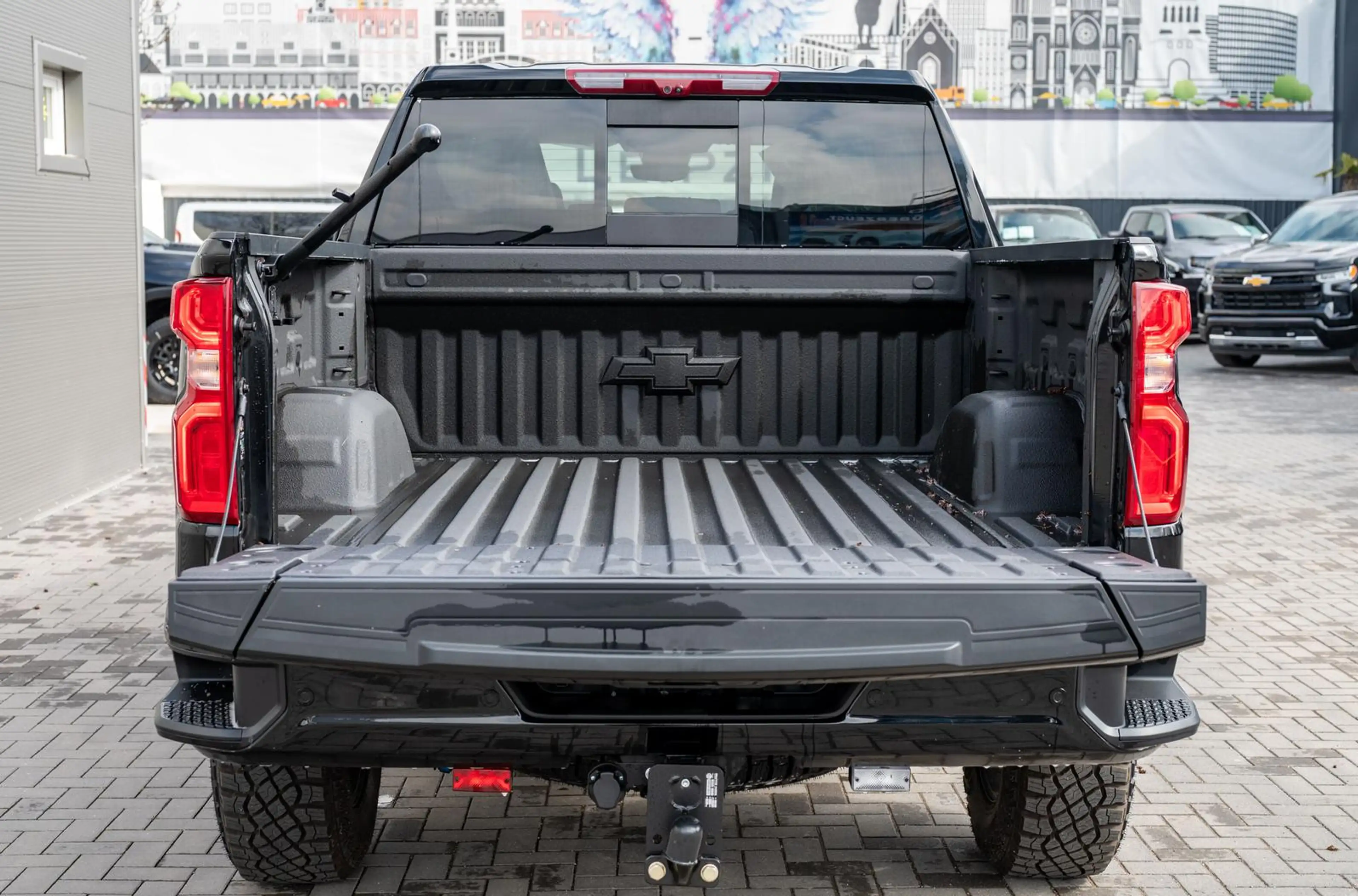 Chevrolet Silverado 1500 ZR2 6,2l,Head-Up,ACC,360° — photo 8