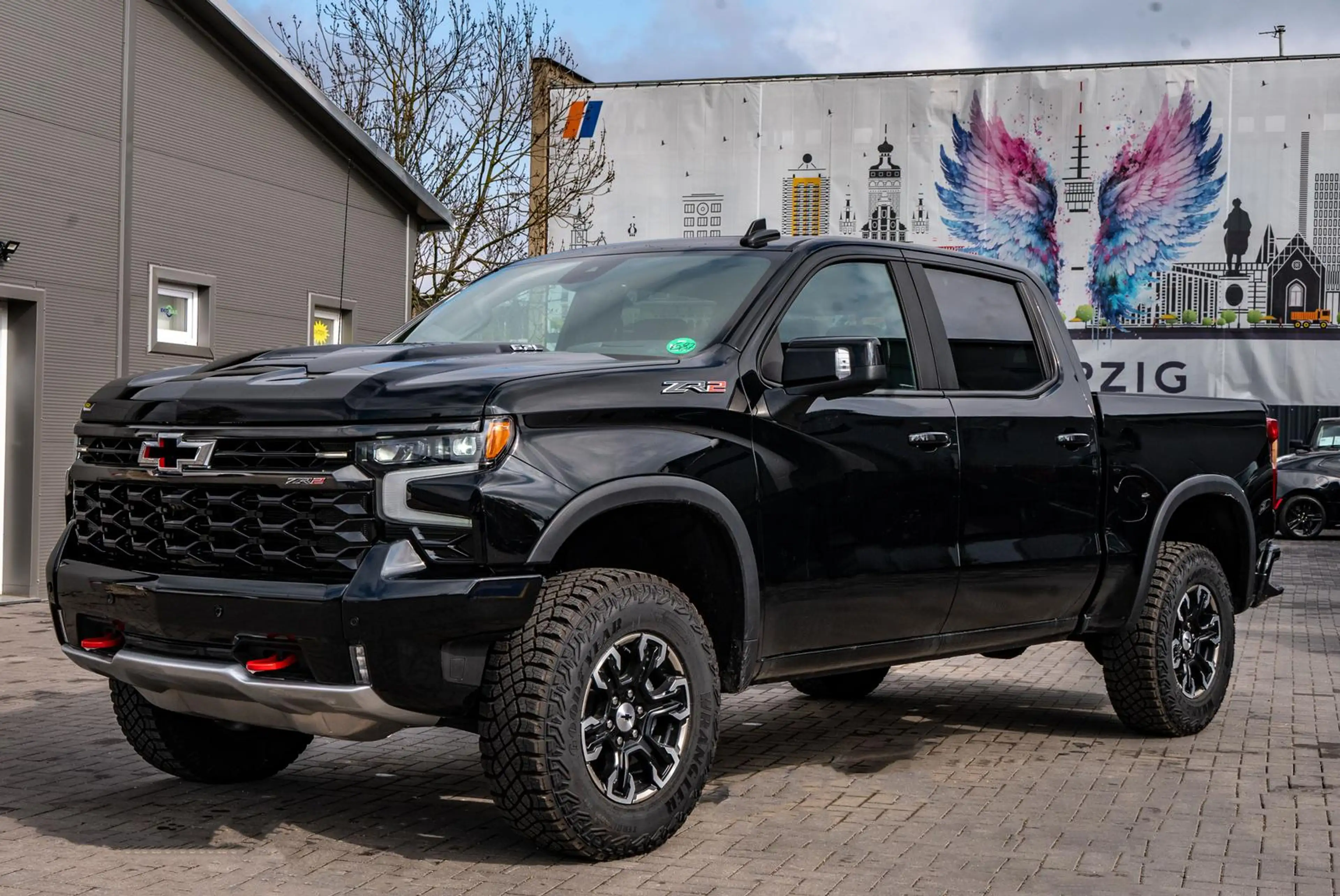 Chevrolet Silverado 1500 ZR2 6,2l,Head-Up,ACC,360° — photo 2