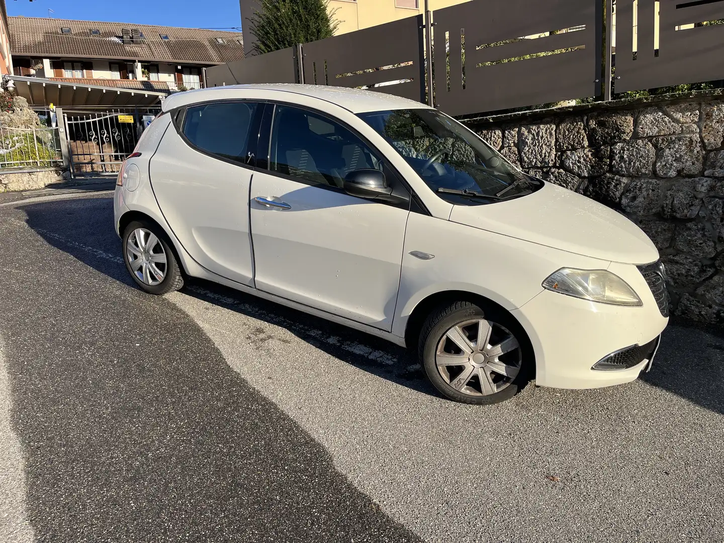 Lancia Ypsilon 1.3 mjt Silver s&s 95cv Bianco - 1