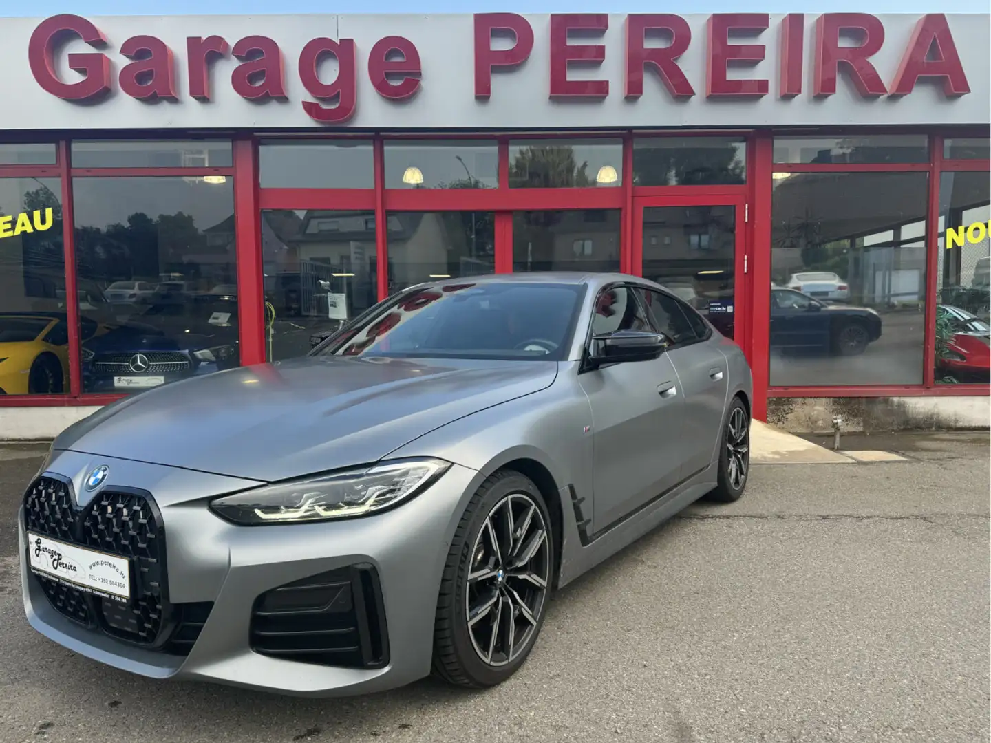 BMW 440 M i GRANCOUPE XDRIVE NEW MODEL SPORT SITZE HARMAN Gris - 2