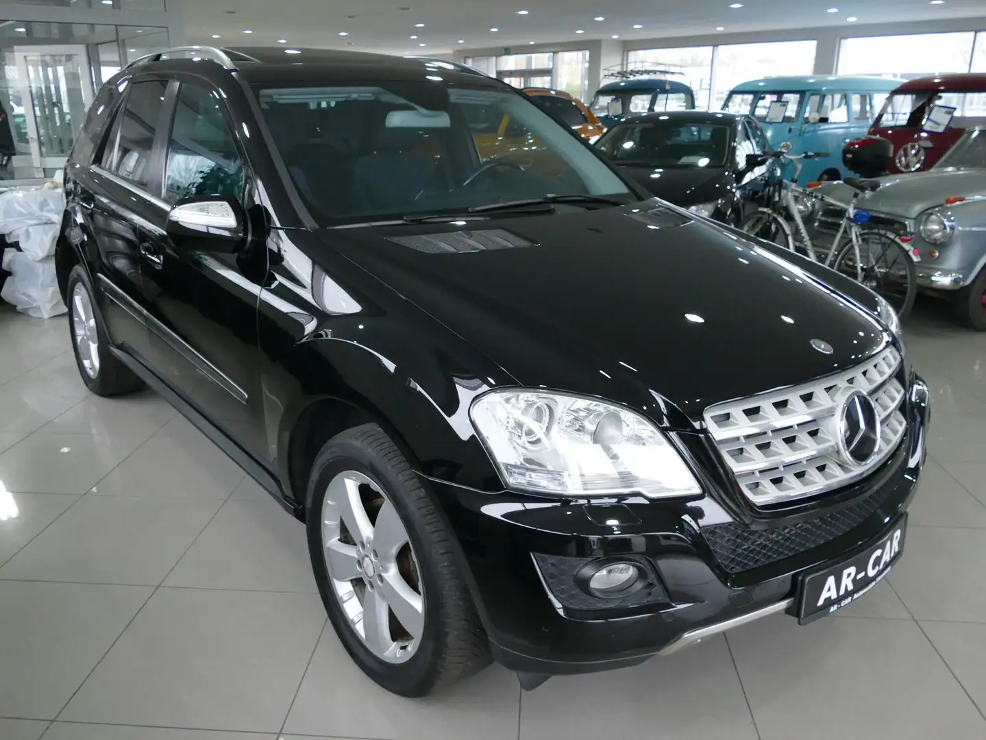 Mercedes-Benz ML 350 CDI Leder Schiebedach Navi HU/AU 08/2023 4 Matic Schwarz - 2
