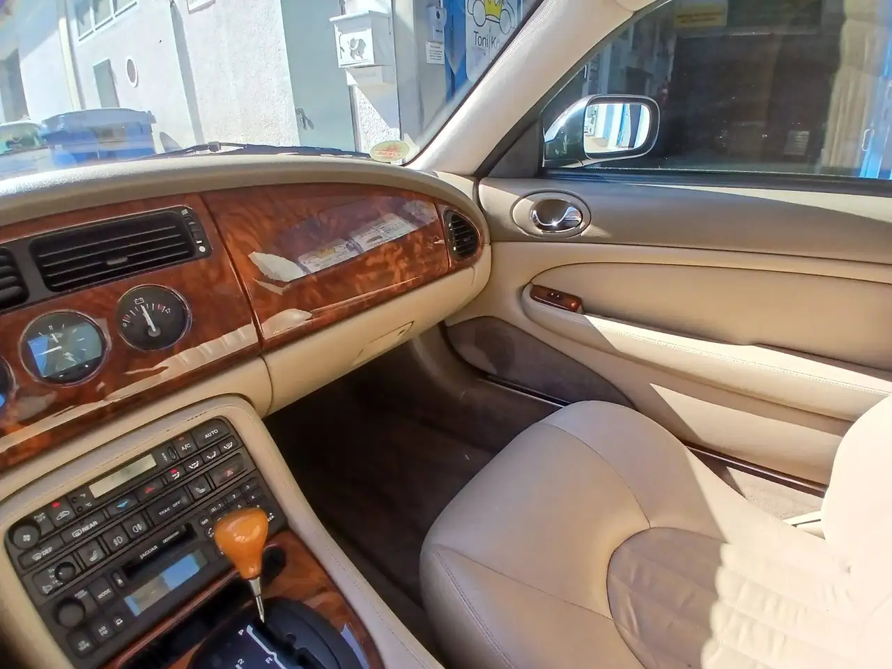 Jaguar XK8 Coupe, foto 9
