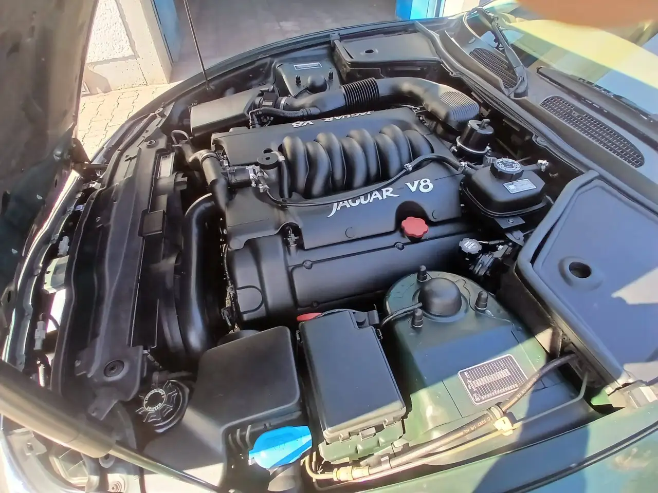 Jaguar XK8 Coupe, foto 12