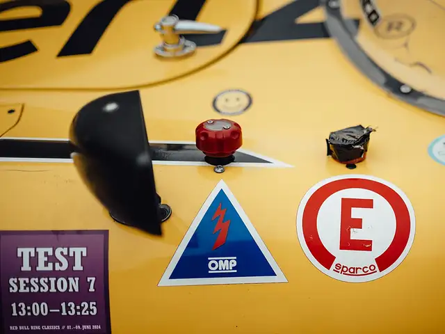 AC Cobra 427 Gruppe 4 GT 220 Rennwagen Ansicht 24