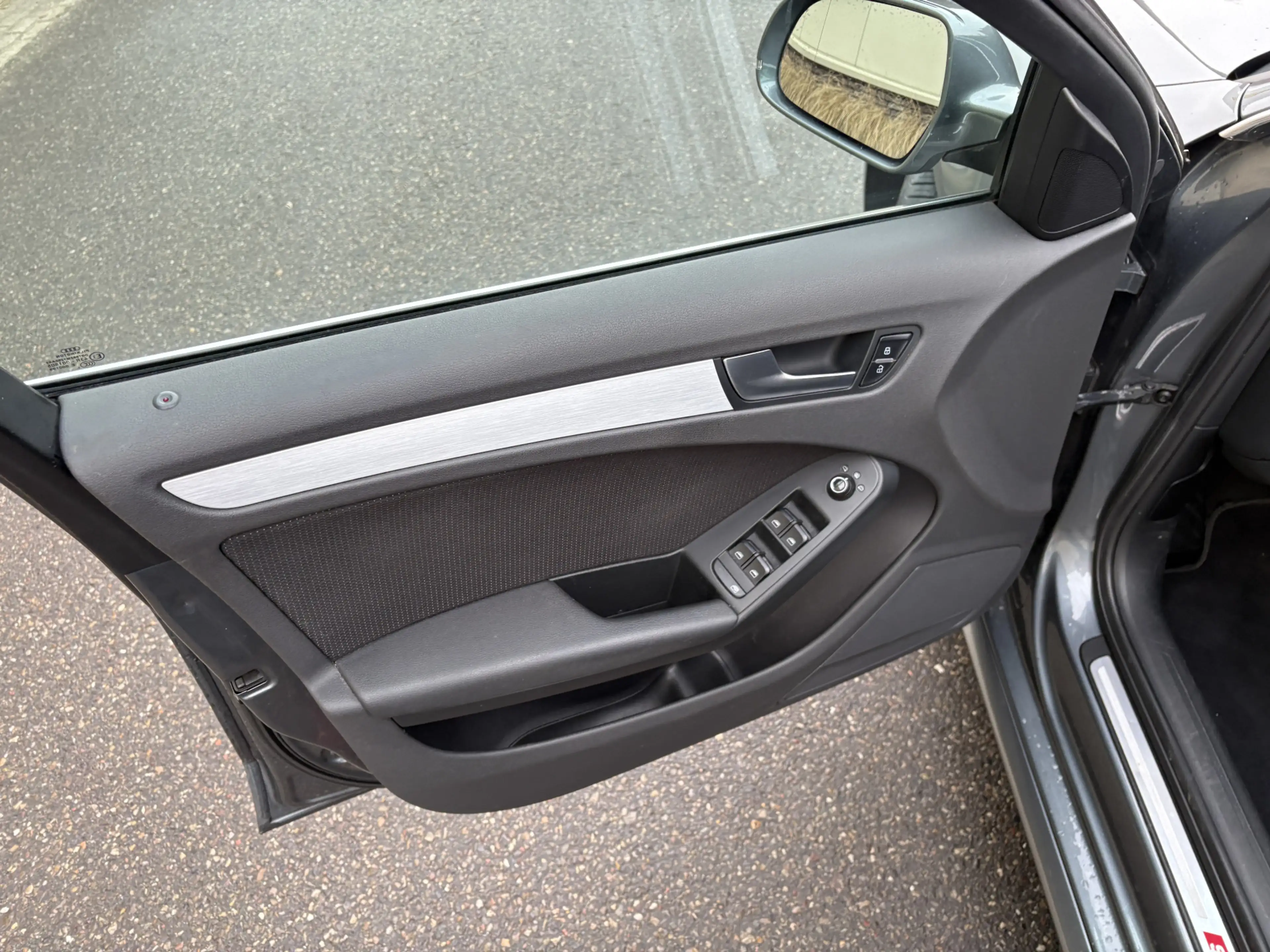 Audi A4 Avant 2.0 TFSI Pro Line S / NAVI / CRUISE / S-LINE — photo 7