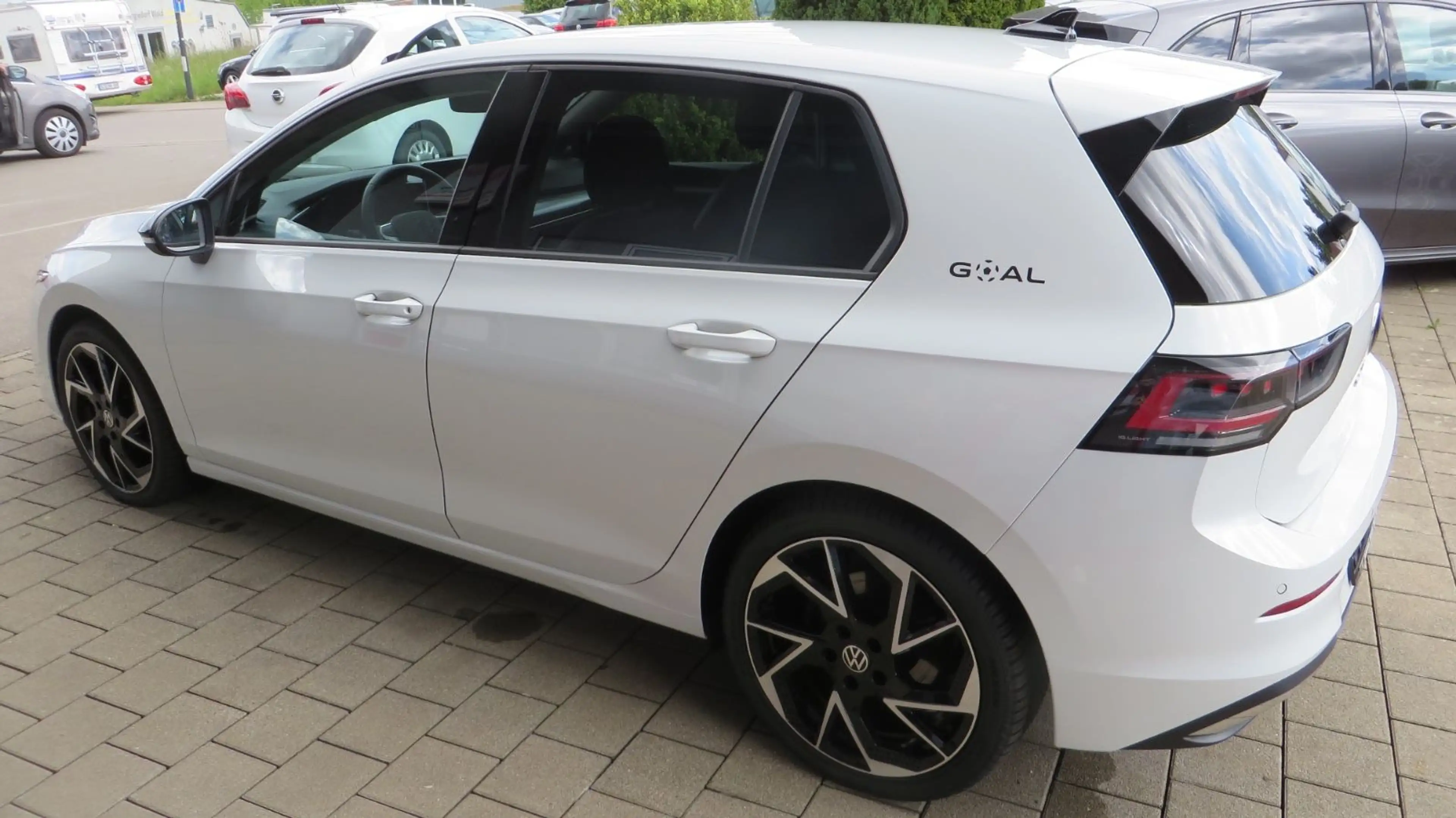 Volkswagen Golf VIII 1.5  Goal AHK Kamera perlmutt Matrix — photo 10