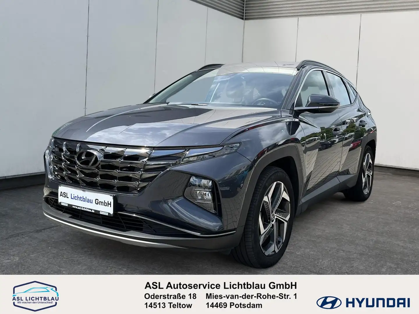 Hyundai TUCSON Plug-in-Hybrid 1.6 T-GDi 6-AT 4WD LED-Grilldesi... Grey - 1