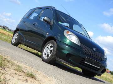 Yaris. Verso 1.3.Klima.ZV.Ganzjahresreifen.2.Hand!