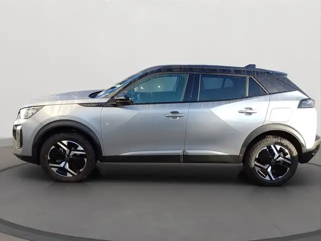 Peugeot 2008 view 2