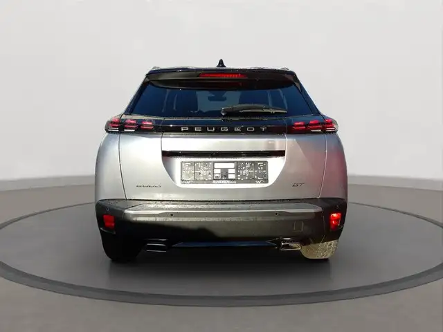 Peugeot 2008 view 4