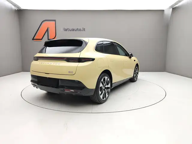 Leapmotor B05 view 6