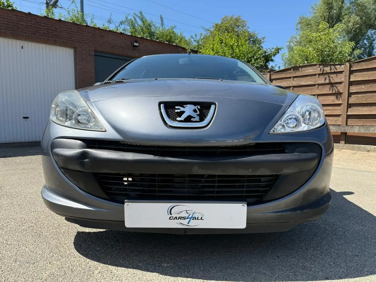 Peugeot 206 206+ 1.1i *76.000KM Grijs - 2