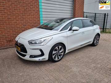 1.6 THP So Chic 115kw Automaat Bj:2012 NAP!