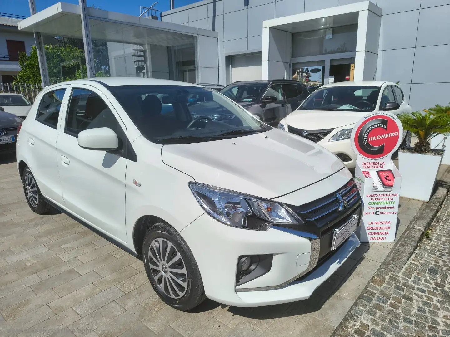 Mitsubishi Space Star 1.2 Invite SDA Wit - 1