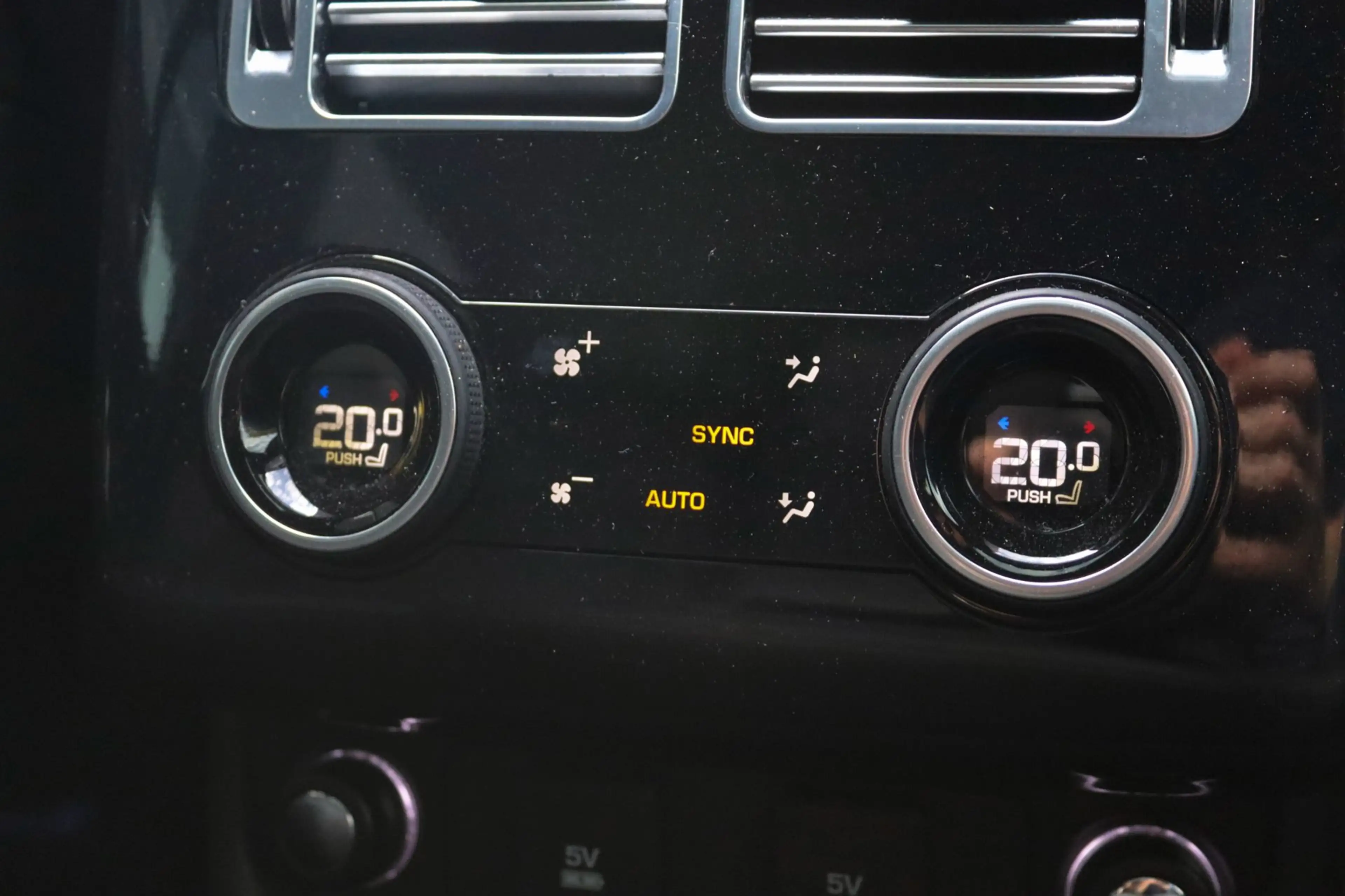 Land Rover Range Rover 5.0 V8 SC SVAutobiography Dynamic — photo 22