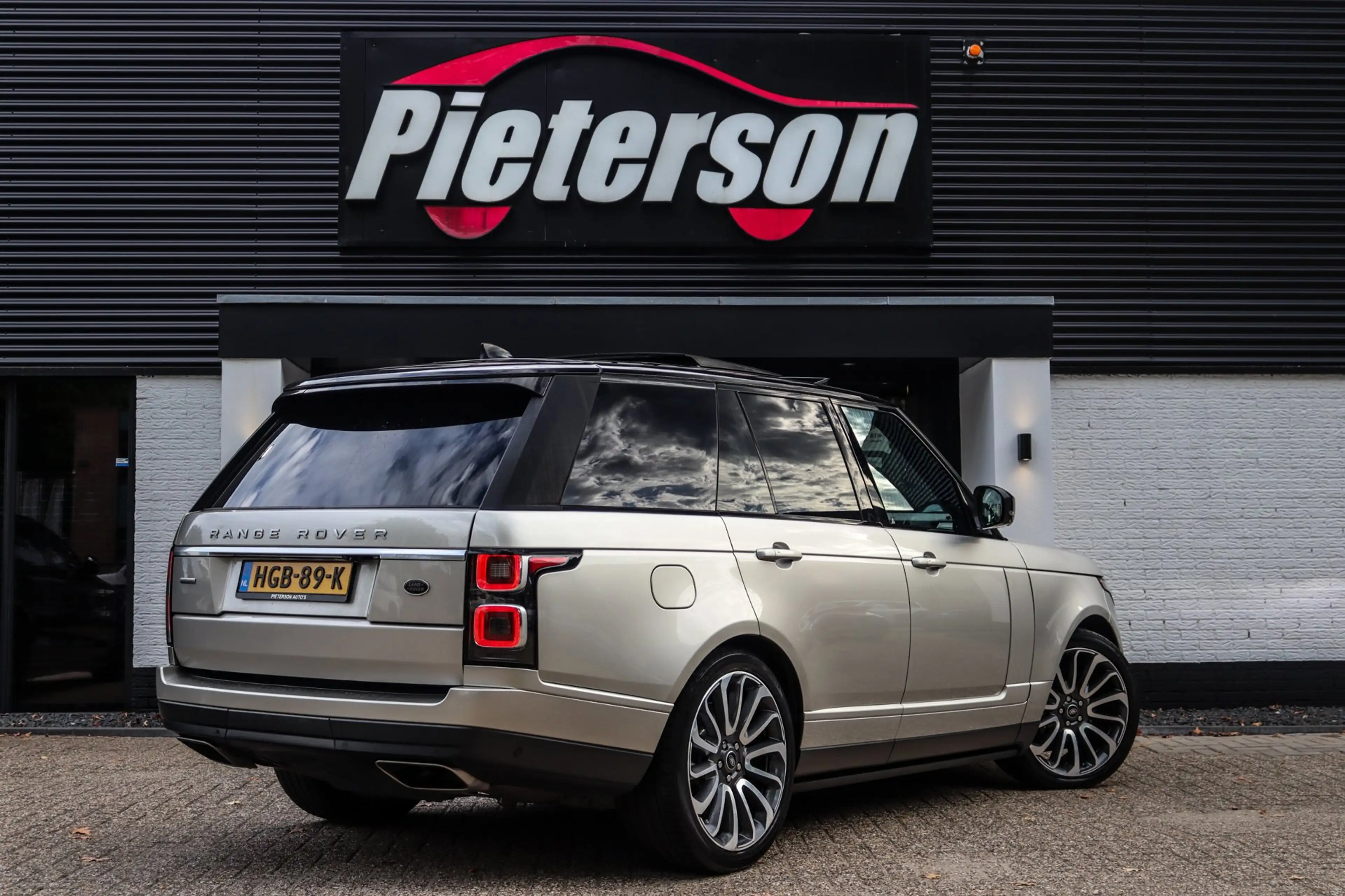 Land Rover Range Rover 5.0 V8 SC SVAutobiography Dynamic — photo 10