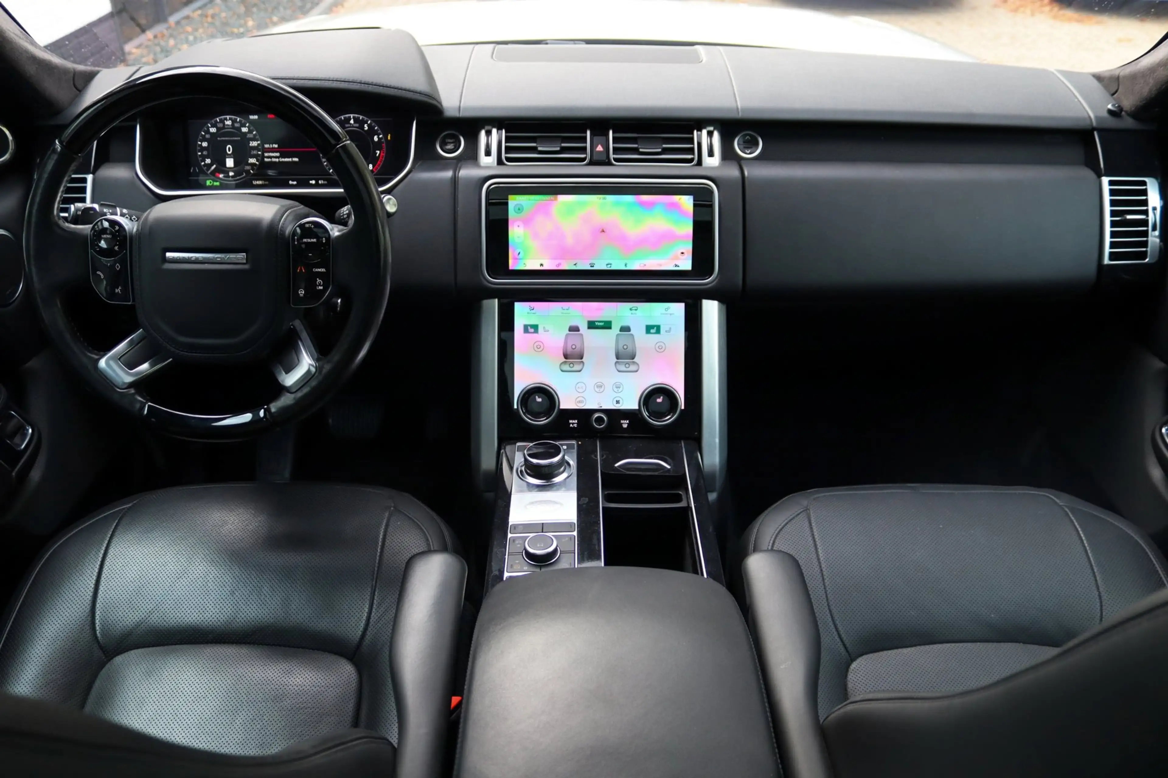 Land Rover Range Rover 5.0 V8 SC SVAutobiography Dynamic — photo 16