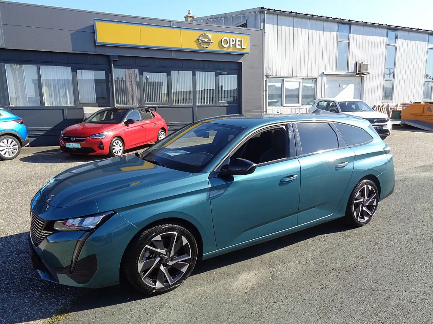 Peugeot 308 SW BlueHDi 130 S&S EAT8 Allure Azul - 1