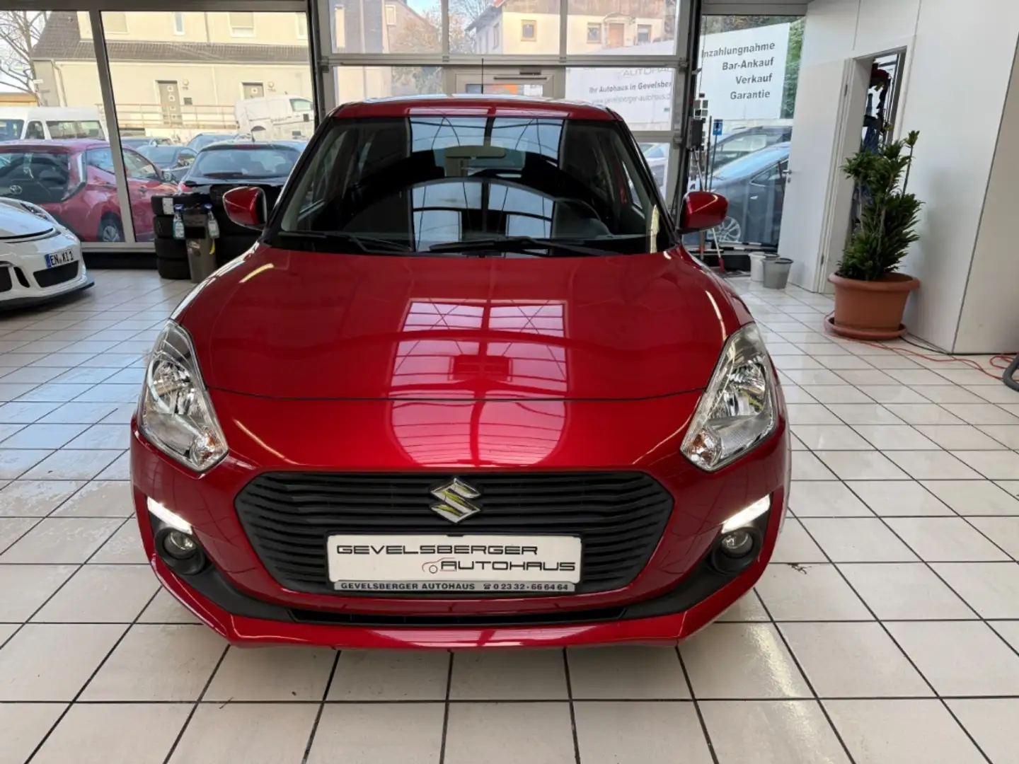 Suzuki Swift Comfort 4x4 1.2 Dualjet DAB SHZ Rückfahrkam. Tel.- Rot - 2