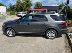 Ford Explorer photo Ford Explorer