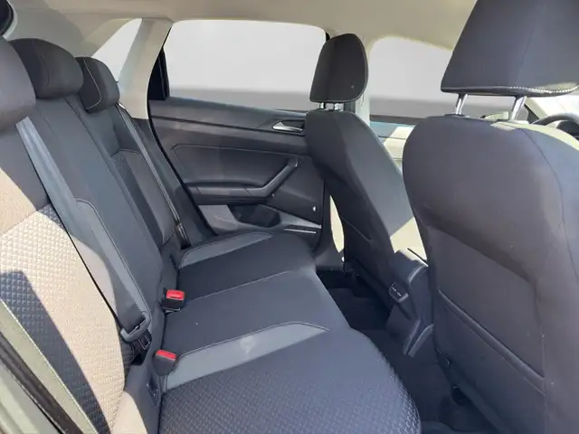 Volkswagen Polo view 15